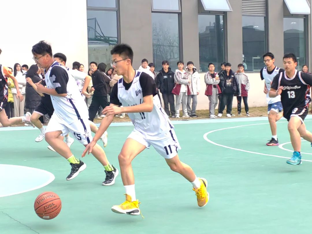 1706168945126144.jpg