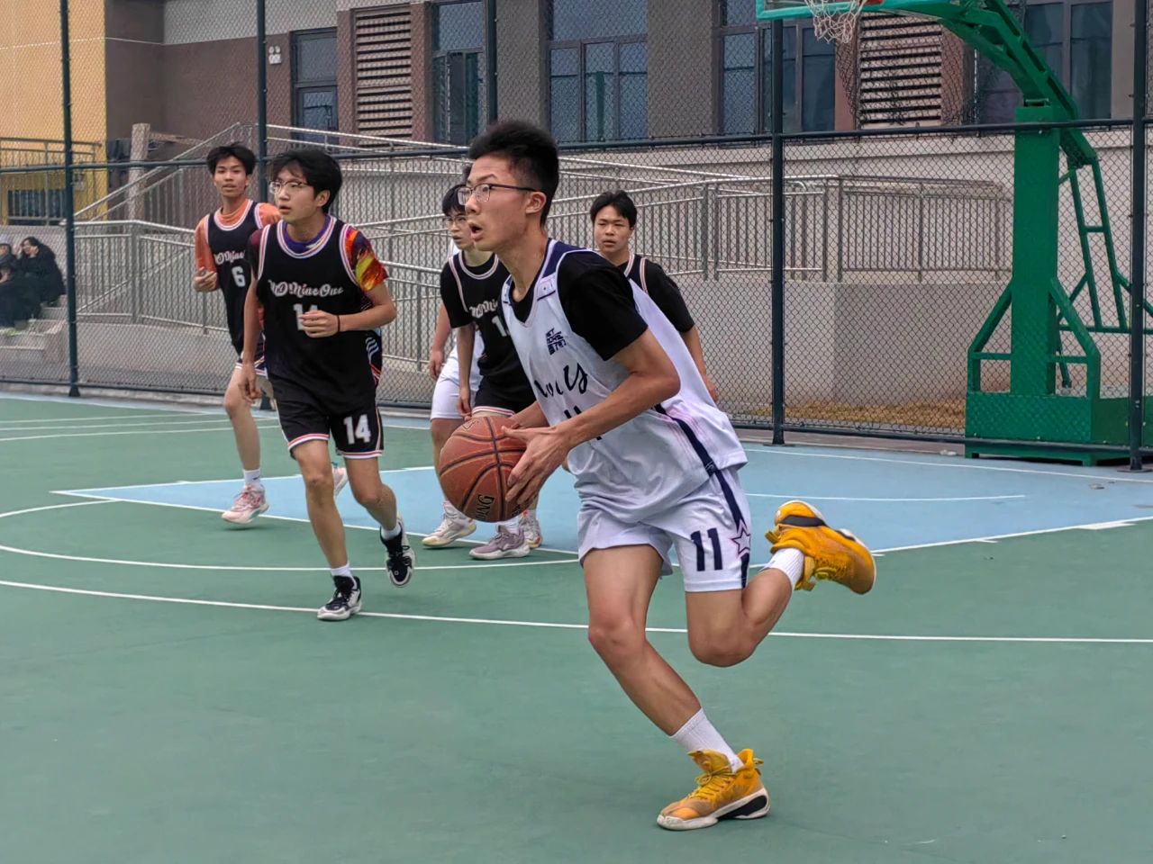 1706168945209112.jpg